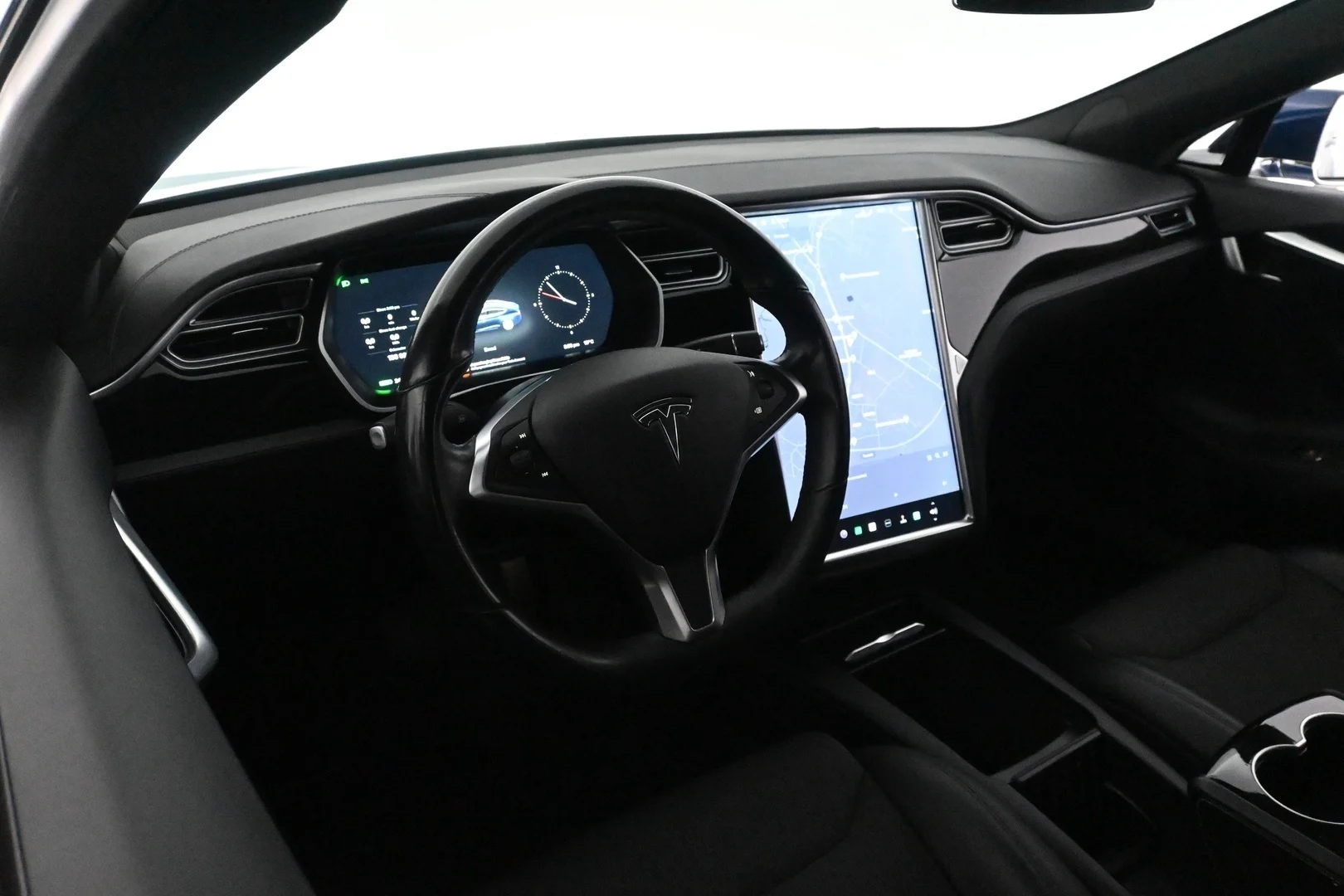Car Image - 3BvNHp5g23zmnQydoPoaF7