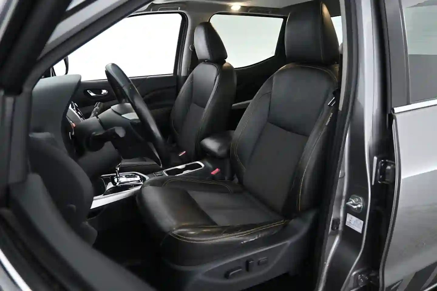 Car Image - wHJSPgryk1SH1Feo4sfdJ