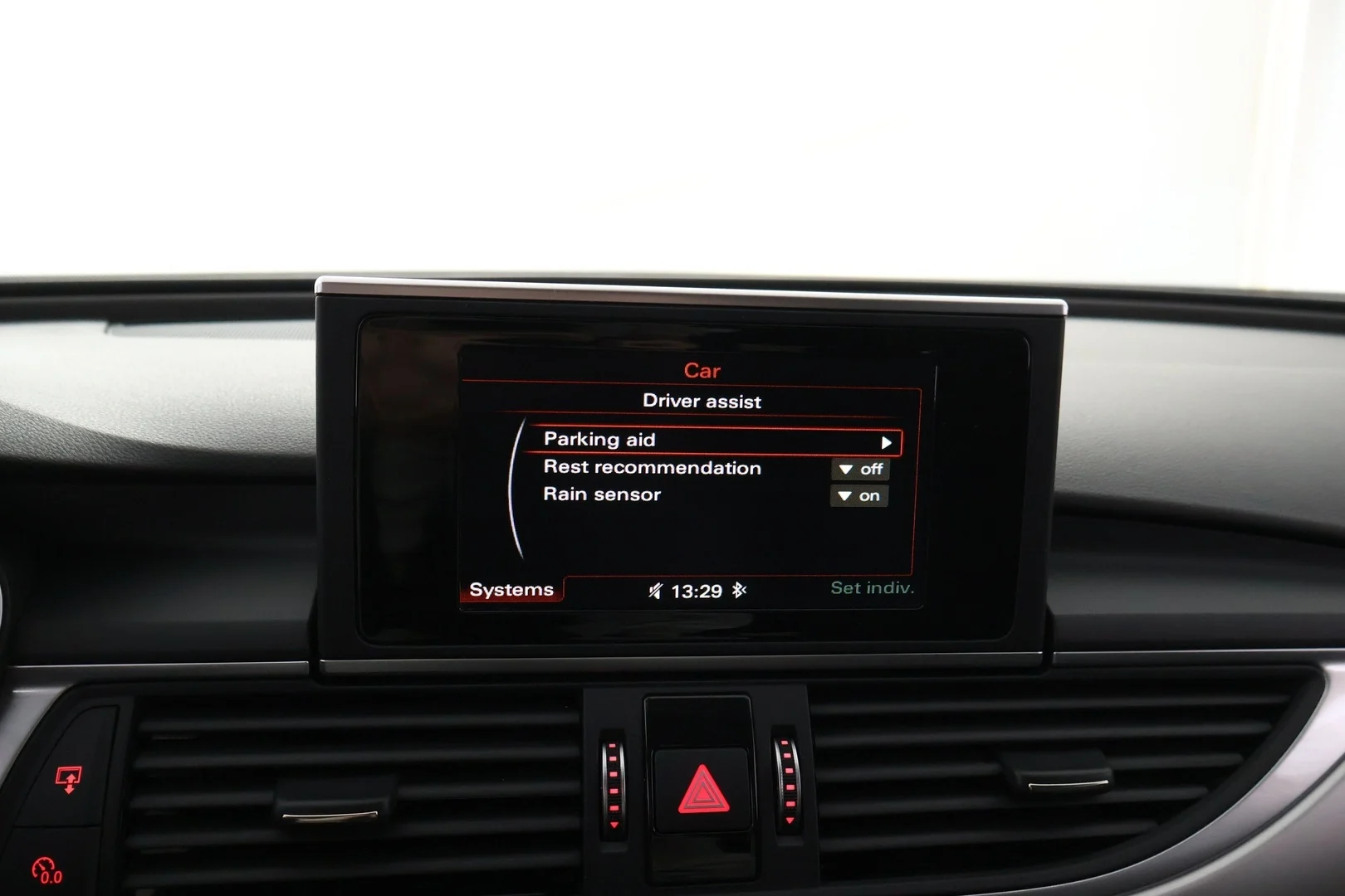 Car Image - 37jZzAKUCjlDXr88qj3yeQ