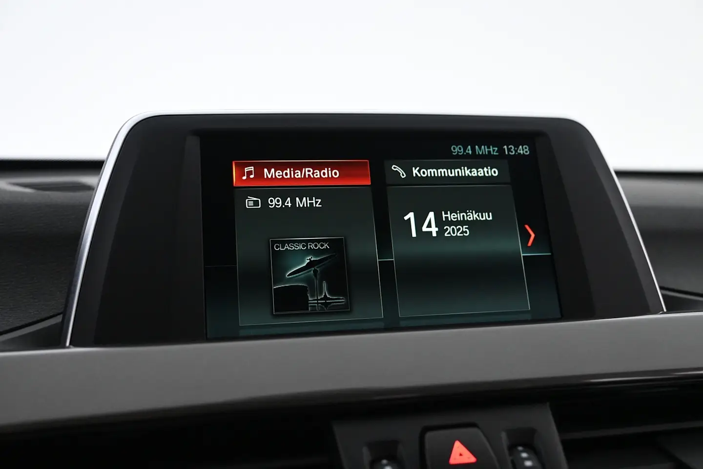 Car Image - 5udx5uuP4a9roQSjRiCfJF