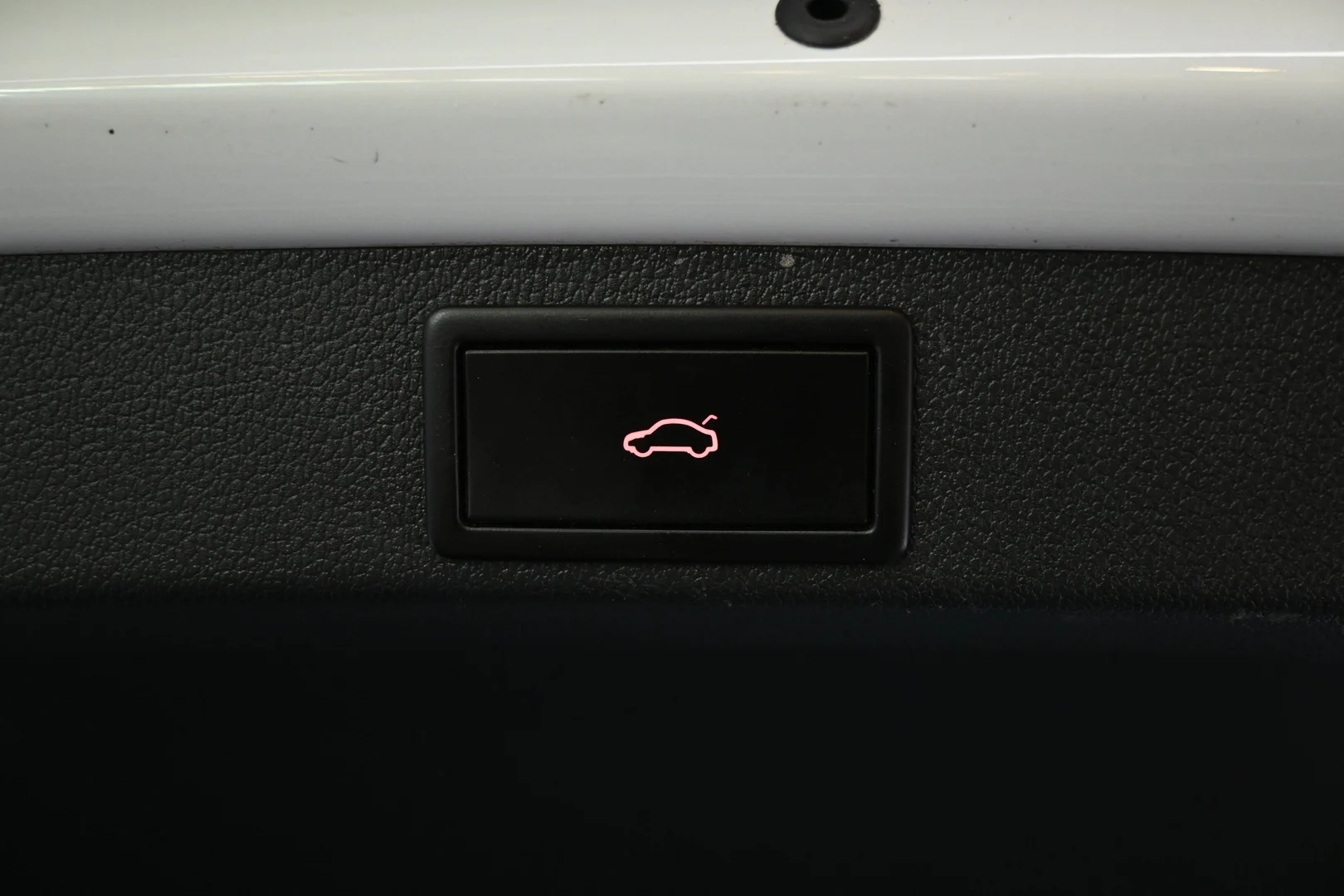 Car Image - H8Y9rGmeNAC2AkkVDRaRl