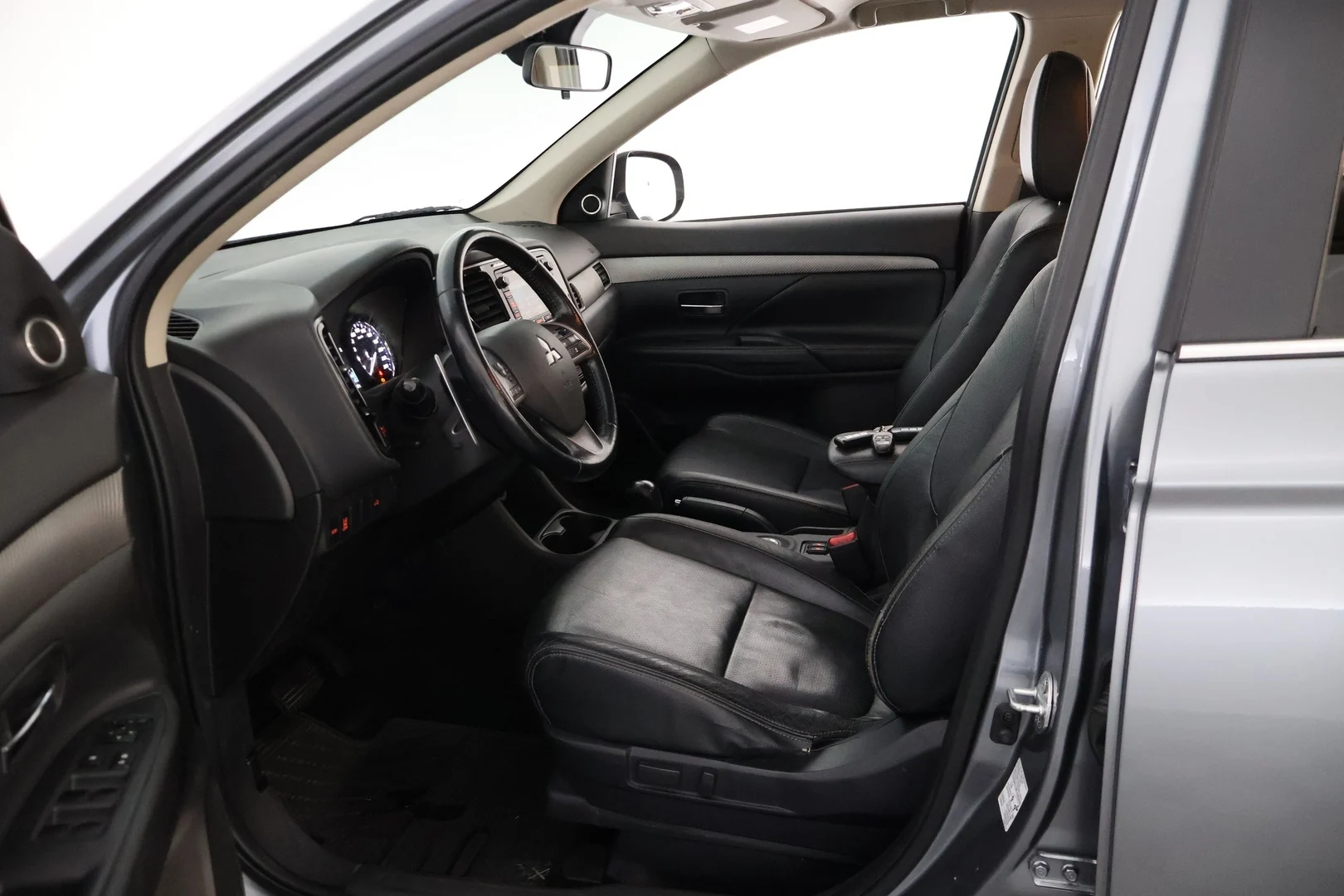 Car Image - 2qbqBSJeyPTUnI1bN6yIca