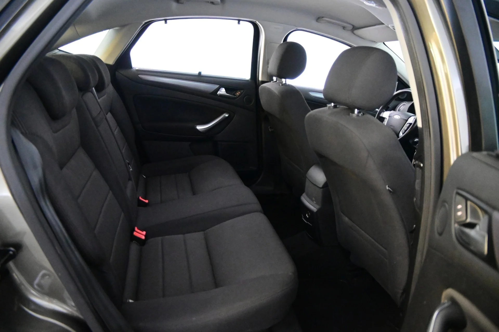 Car Image - traUM1uDkLNzjSnwVnqjI
