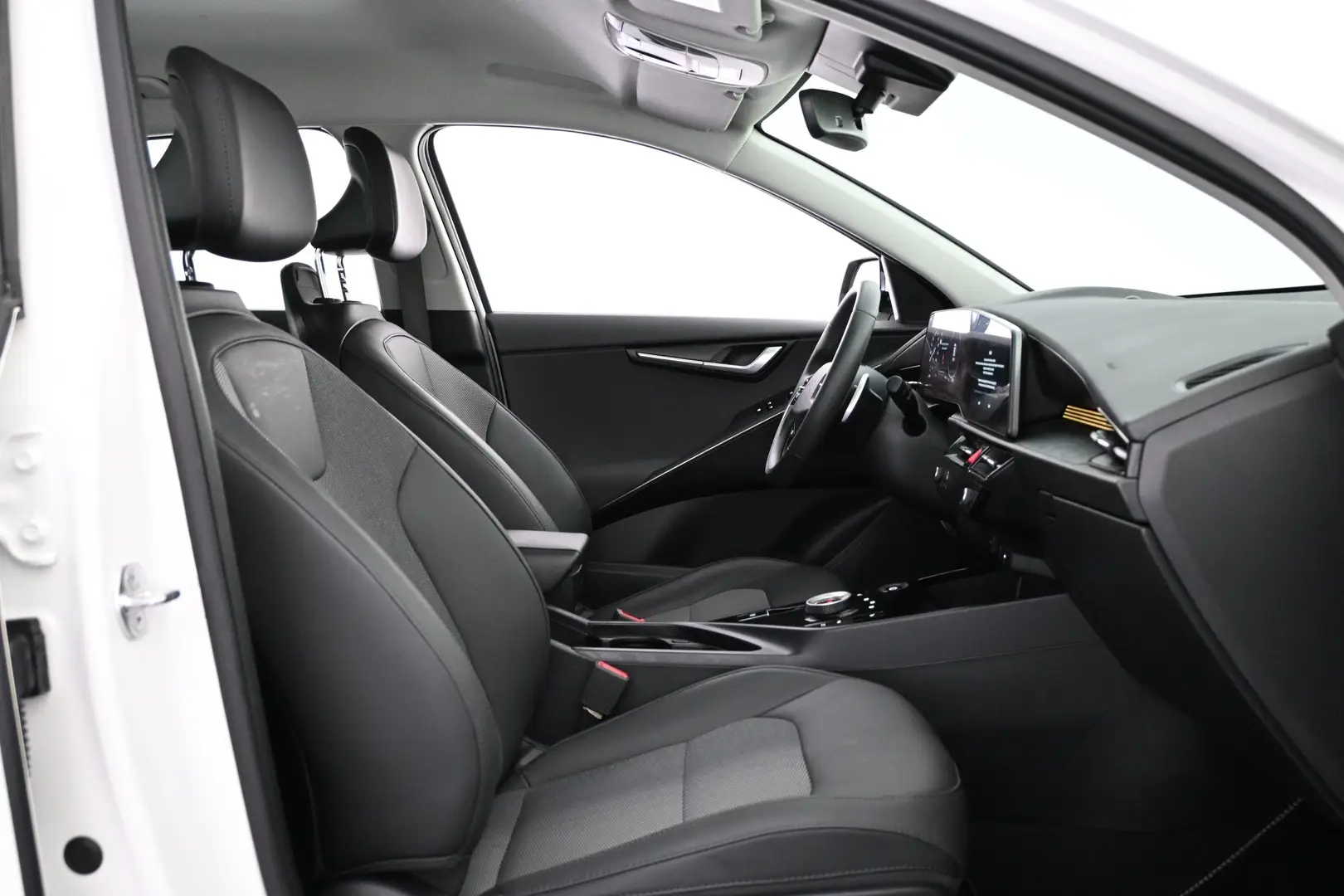 Car Image - 79NzBLCasWqD3ZfXfNrNQM