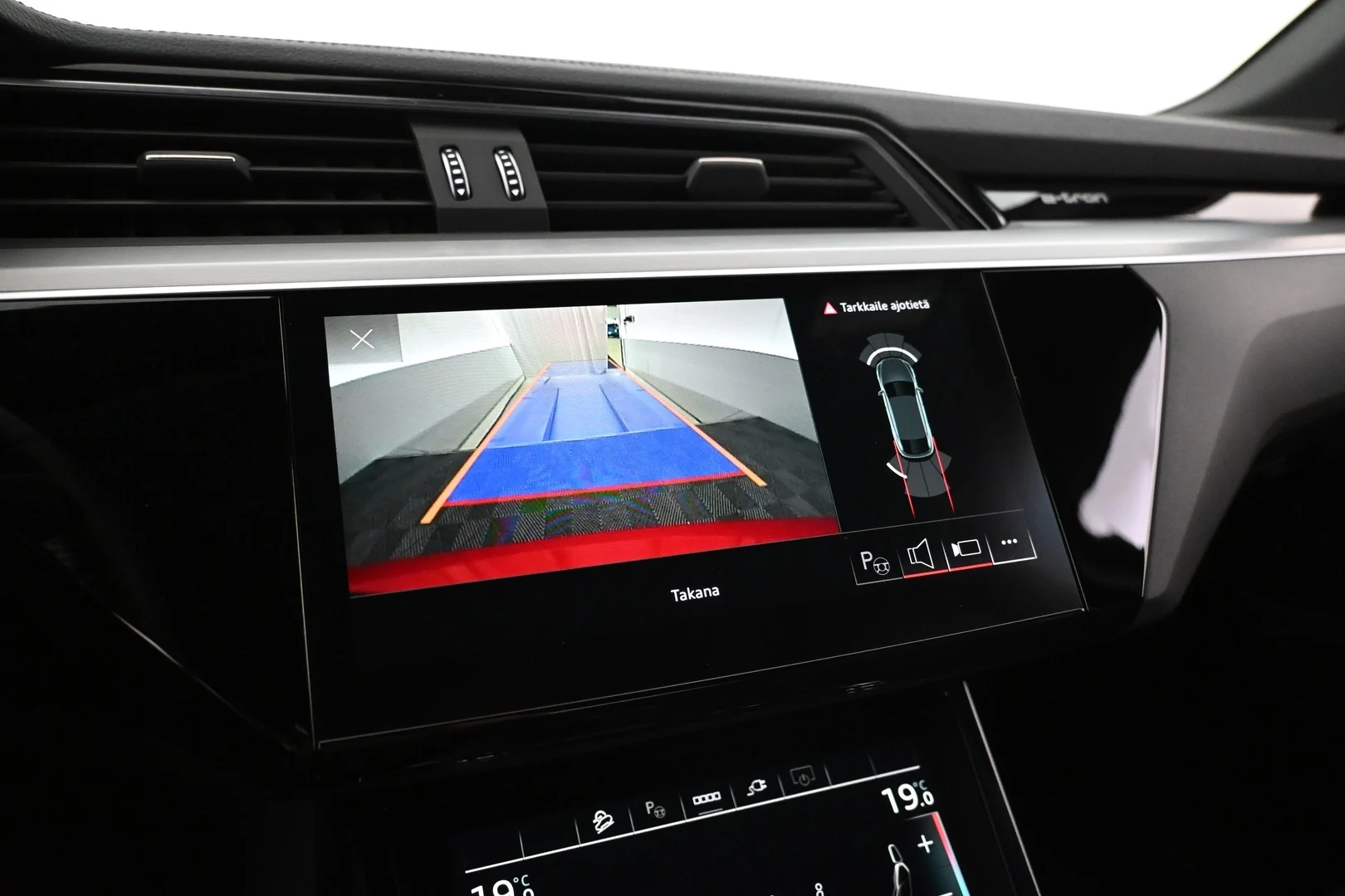 Car Image - 6o3T03baz5iYasDWG9Gsho