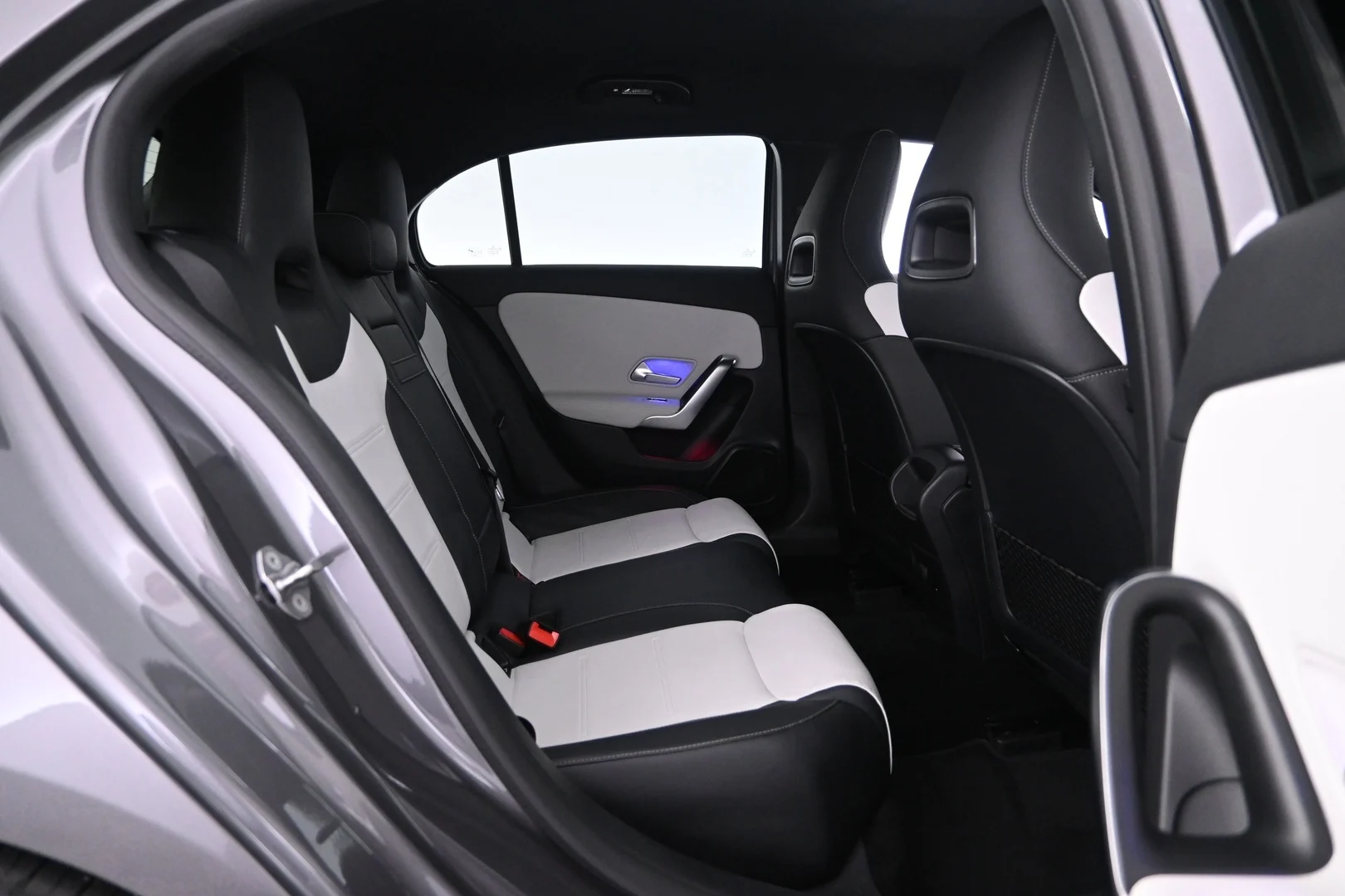 Car Image - 413E791jk1FXdJojn99gUe