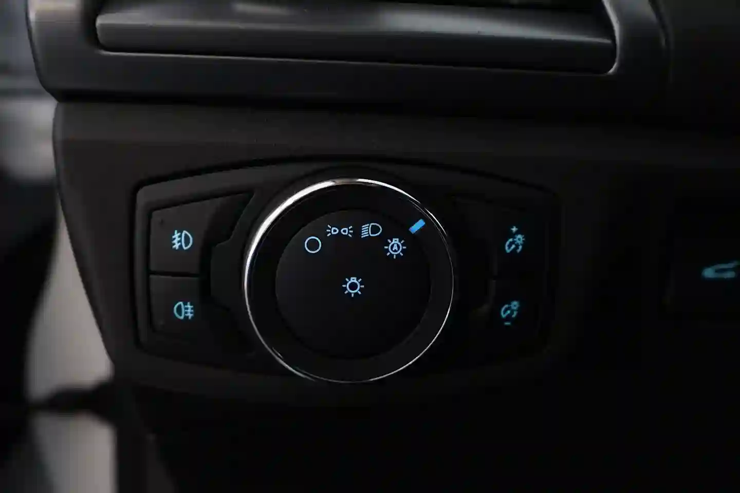 Car Image - 5G723KLFhYW5ch2g9BLFhE