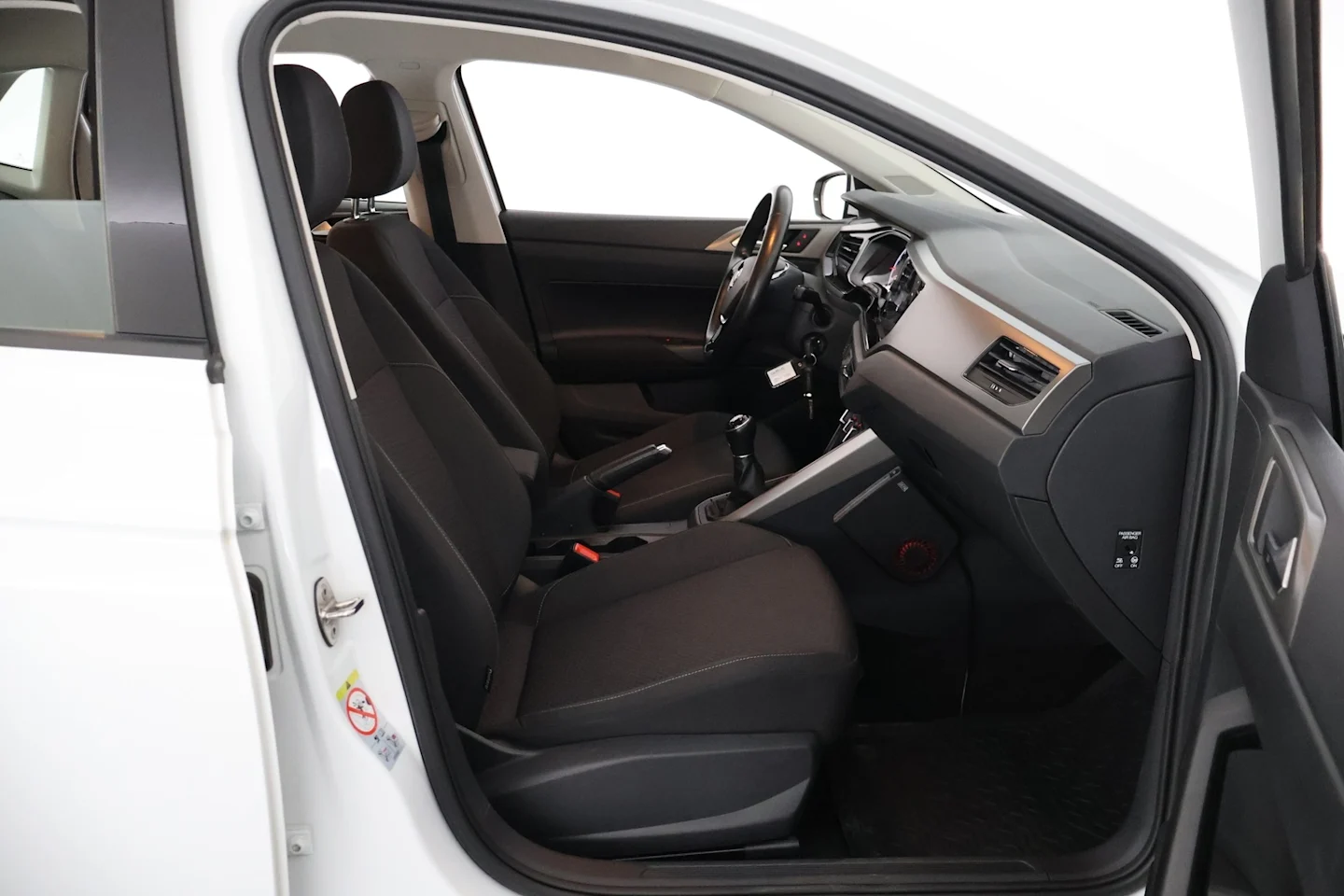 Car Image - 1EUiS1oSLci3zm5mCuSetX