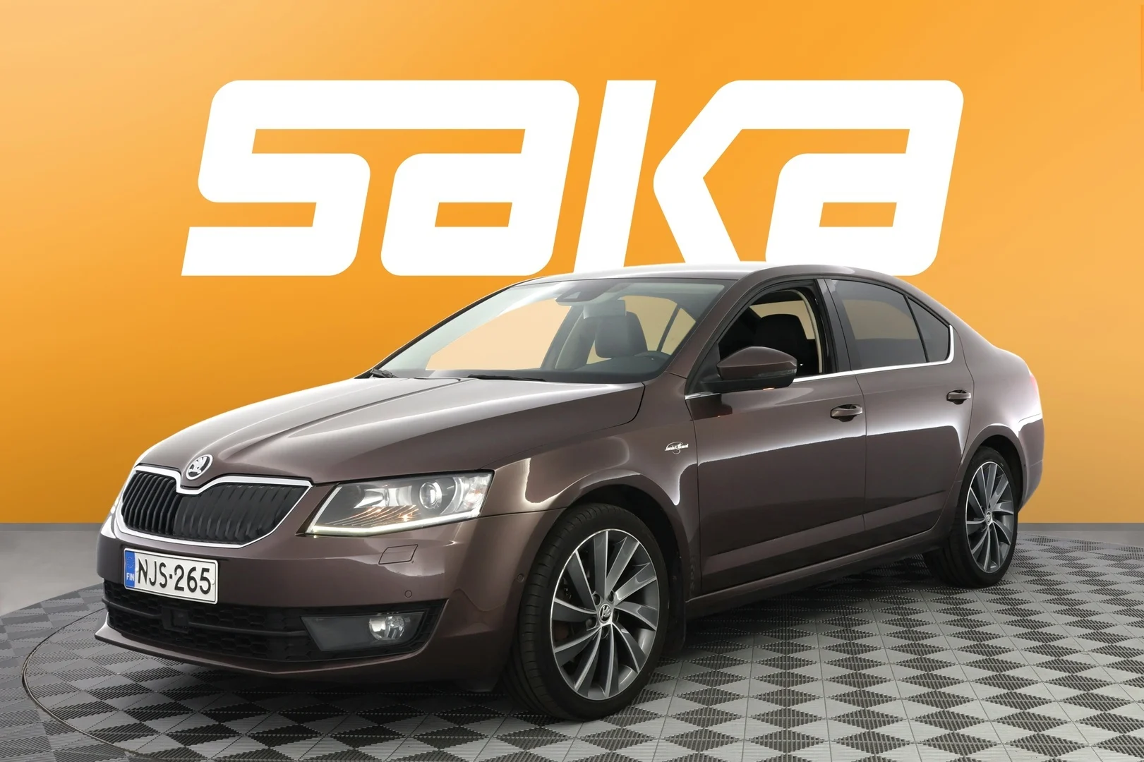 Car Image - 35xFRN5wE2tRrpM05gO0T9