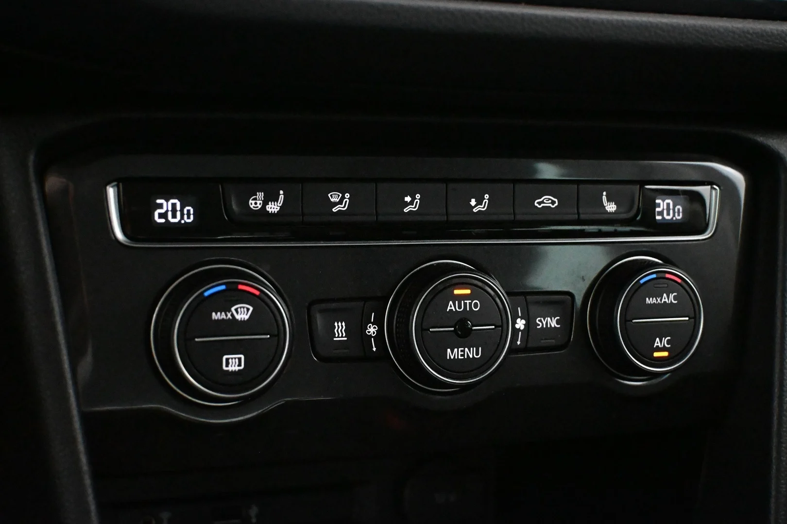 Car Image - 4tg7GynE4JI6tjpPiFnfpN
