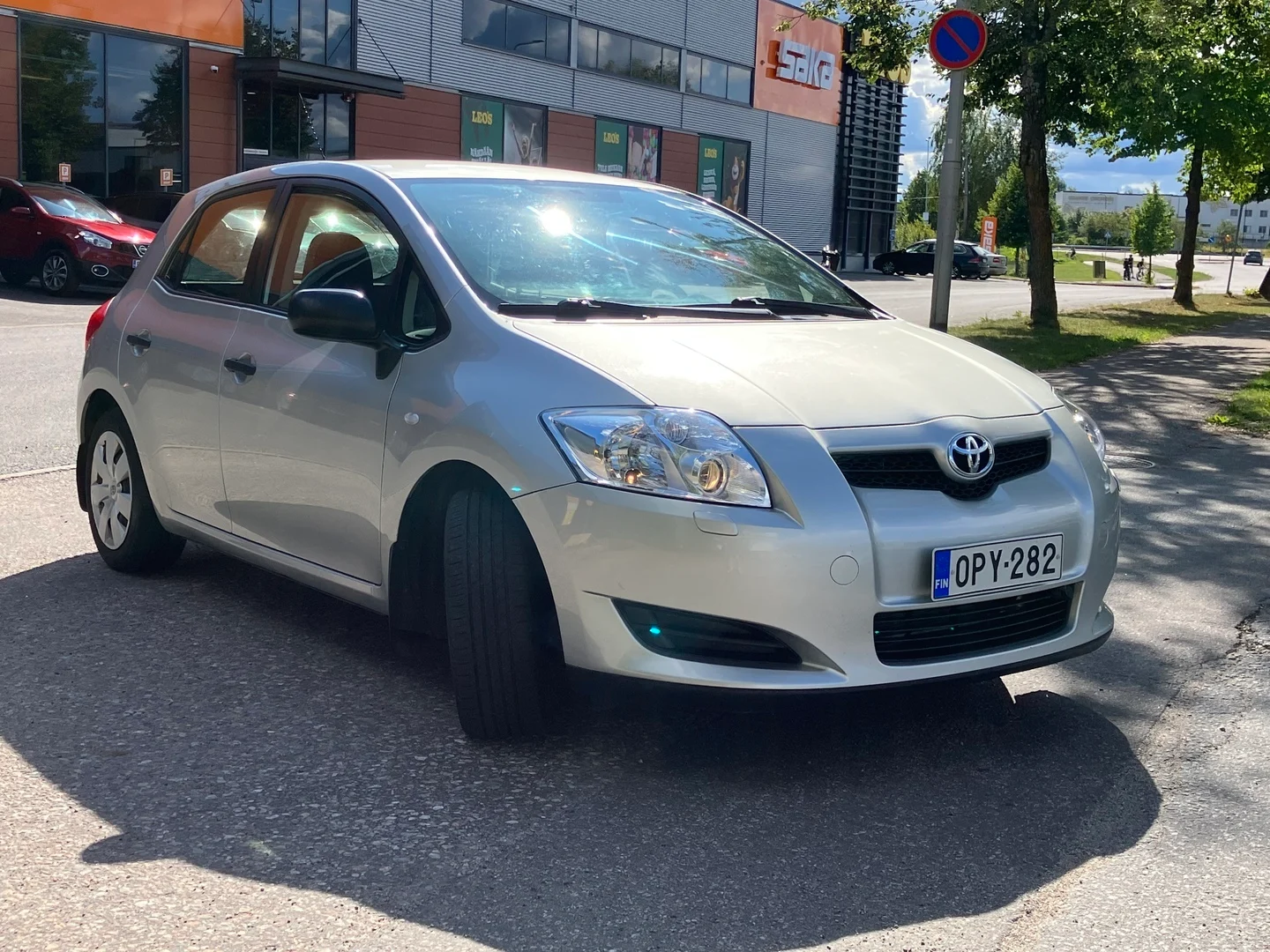 Car Image - 2rD78yTmOlVrgECNfAahNT