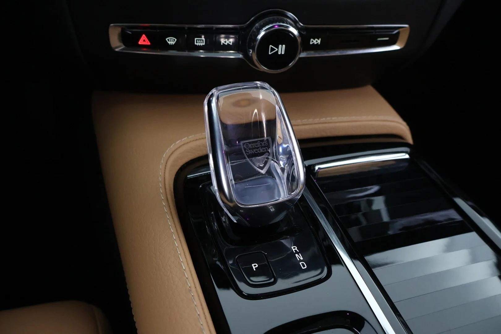 Car Image - 4iNT6MZbniRV0sRoLJpBFn