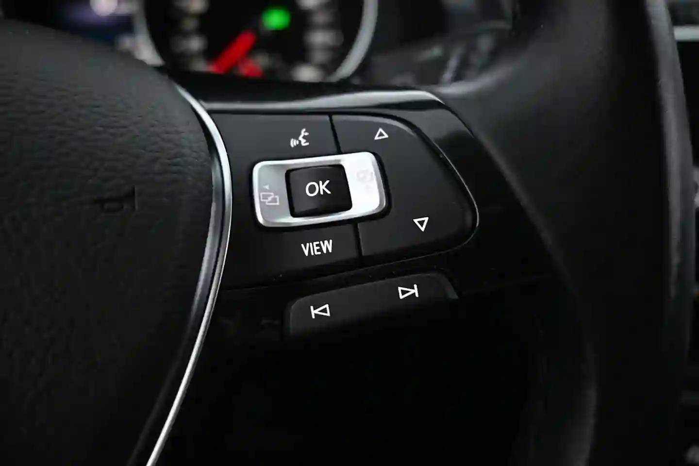 Car Image - wVU67ZzfgRVfJA9aUcTI5