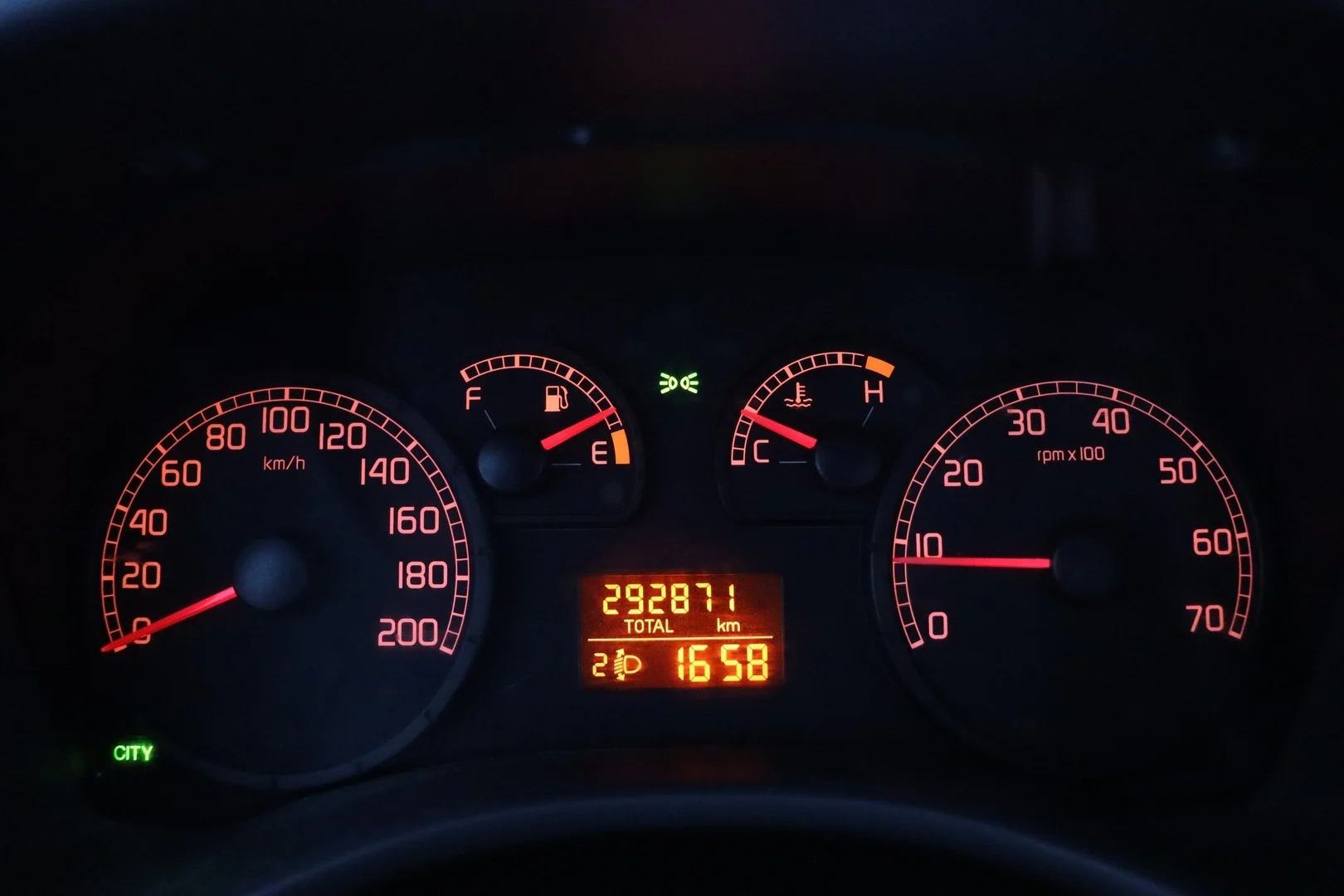 Car Image - 2XH6eKNKSVOaWkEZ5KpLzX