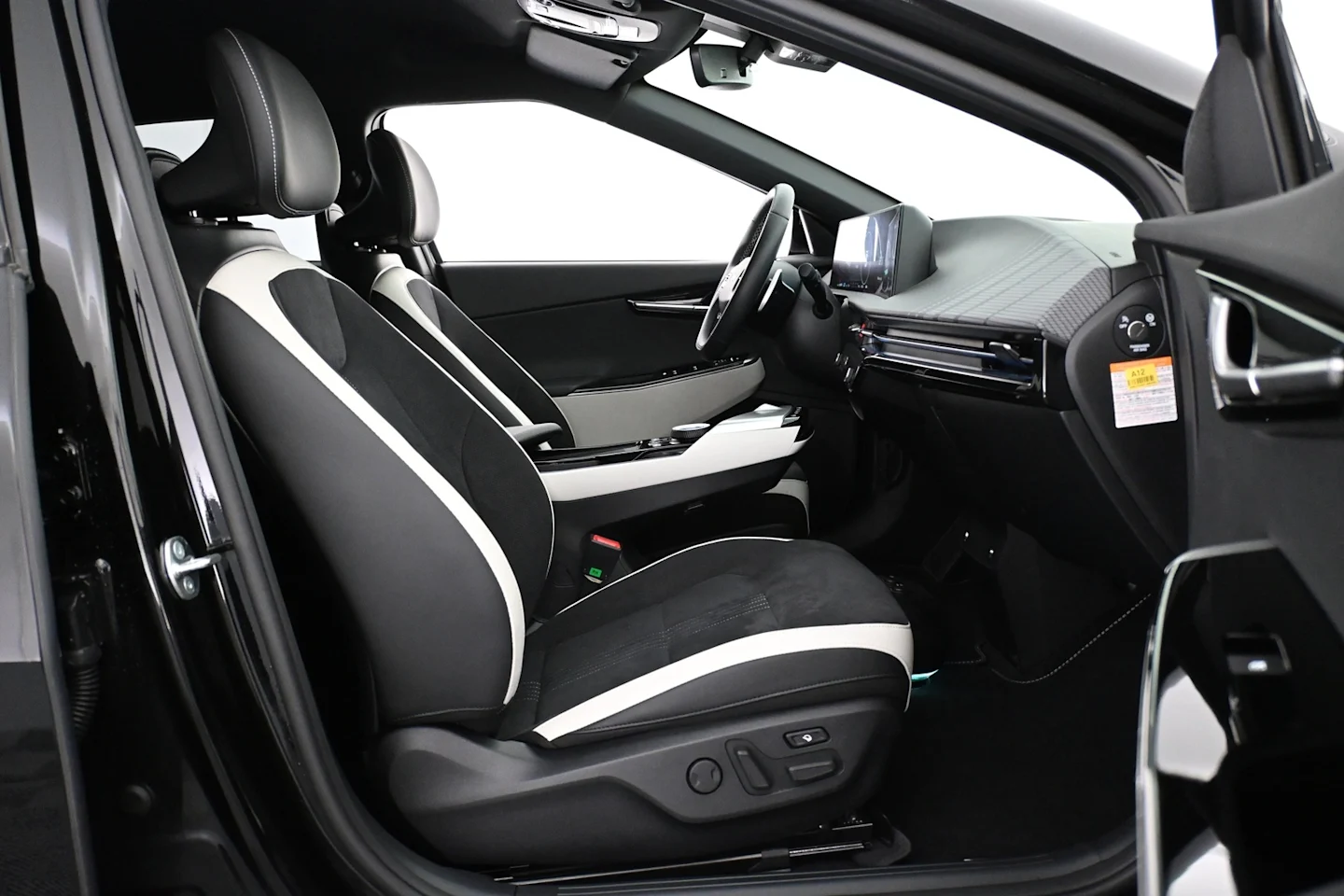Car Image - 4nM0USsgE8aHFygkB9UWlu