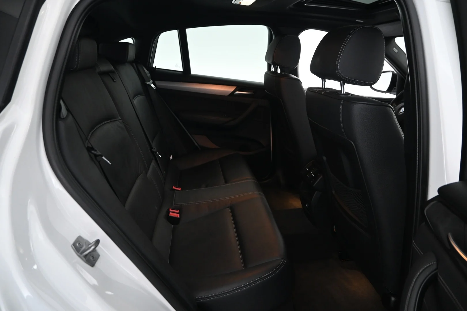 Car Image - 4TrngGUlgKljyFtzqt4HdW