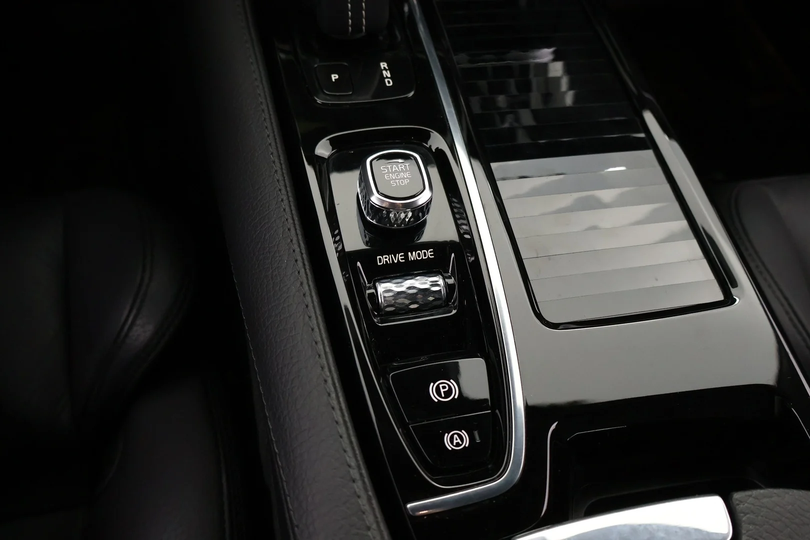 Car Image - 3XbEXEysDbj4oRJq676f0l