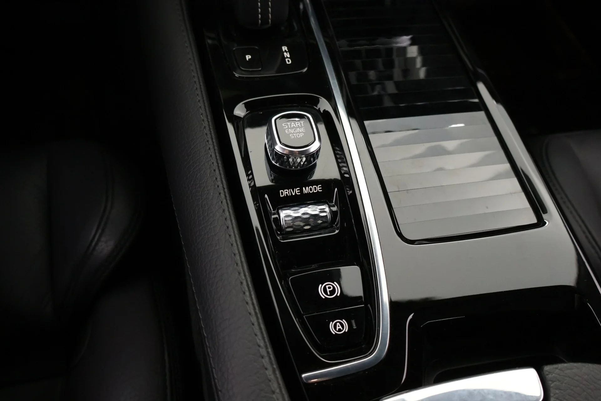 Car Image - 3XbEXEysDbj4oRJq676f0l