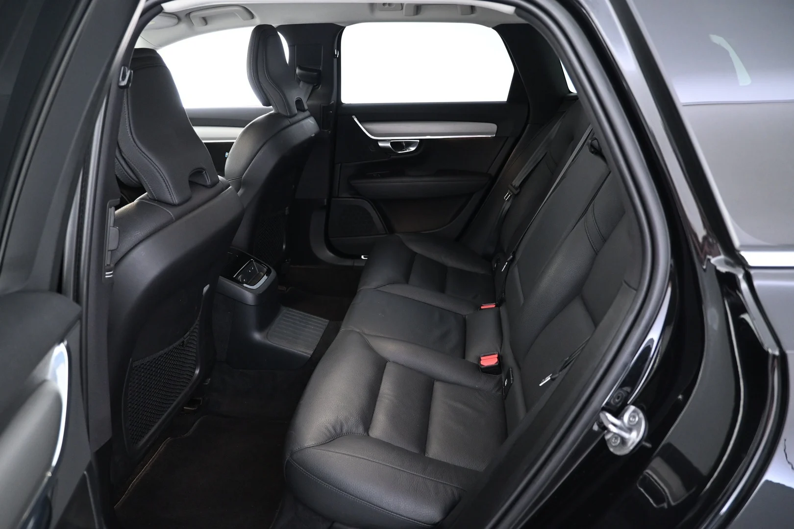 Car Image - 60j3K8KhUlGezi0Eei33bR