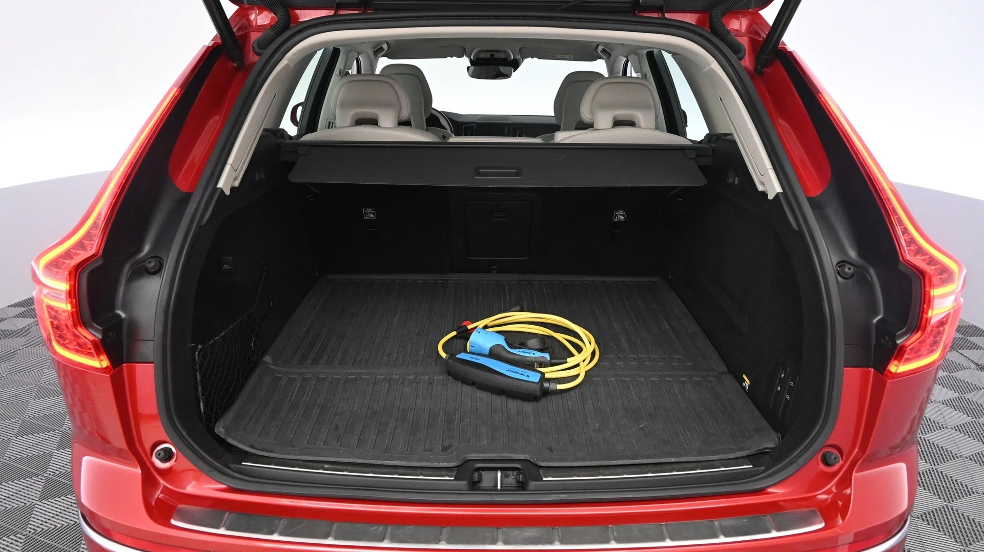 Car Image - 6C7Kk5xZCSvlvtsZpFidUS