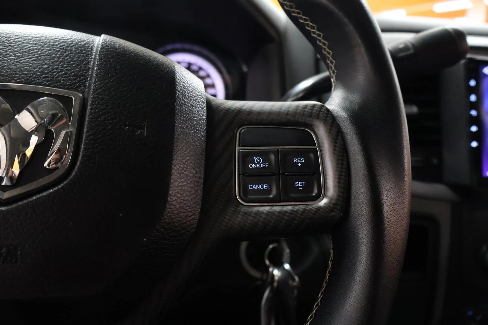 Car Image - ksCCahsc2X4cebnO4CQoB