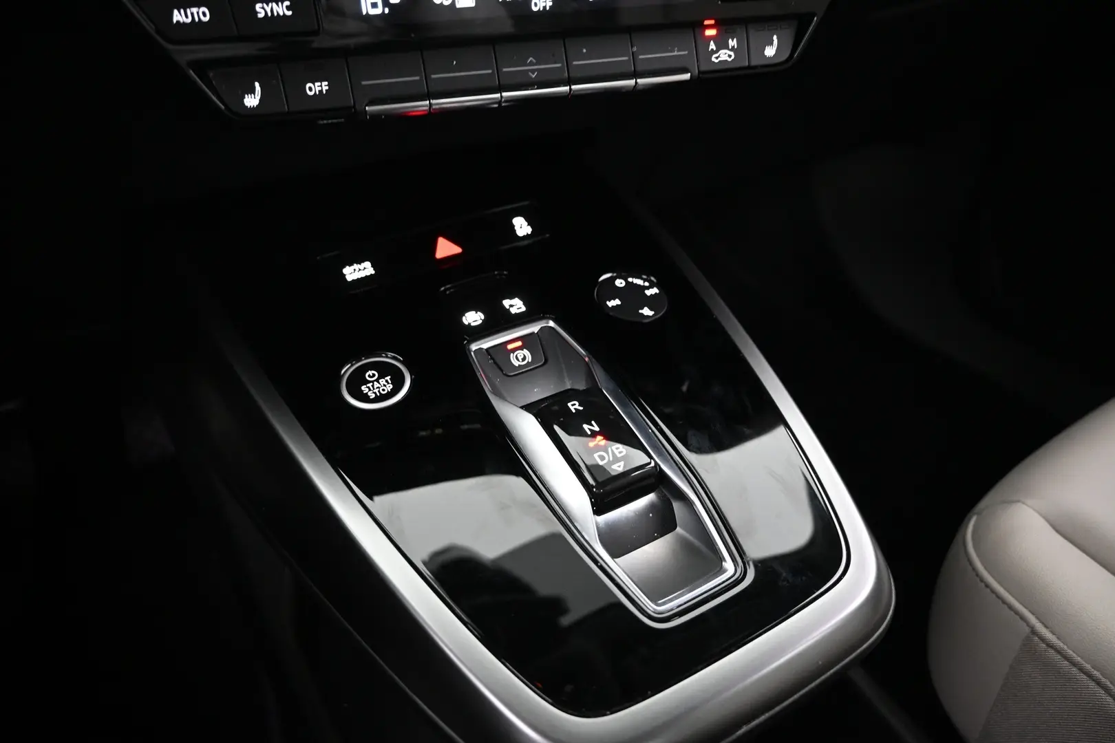 Car Image - 7mKBLblxixj4YSYkFSJbcx