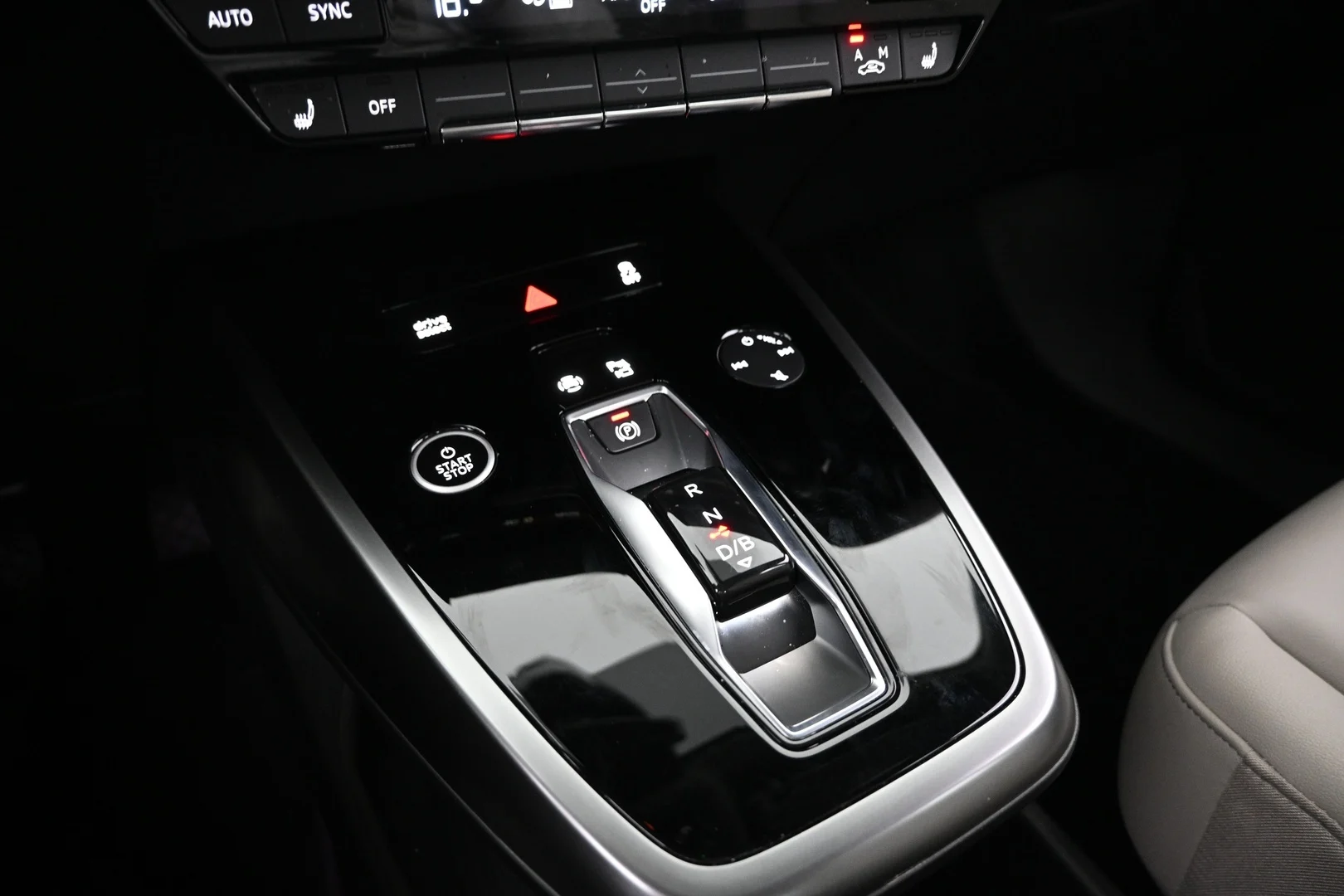 Car Image - 7mKBLblxixj4YSYkFSJbcx