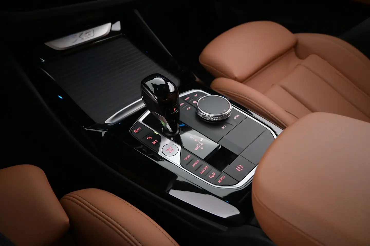 Car Image - 4OJD0xu6UxBAKeXPxZZYpC