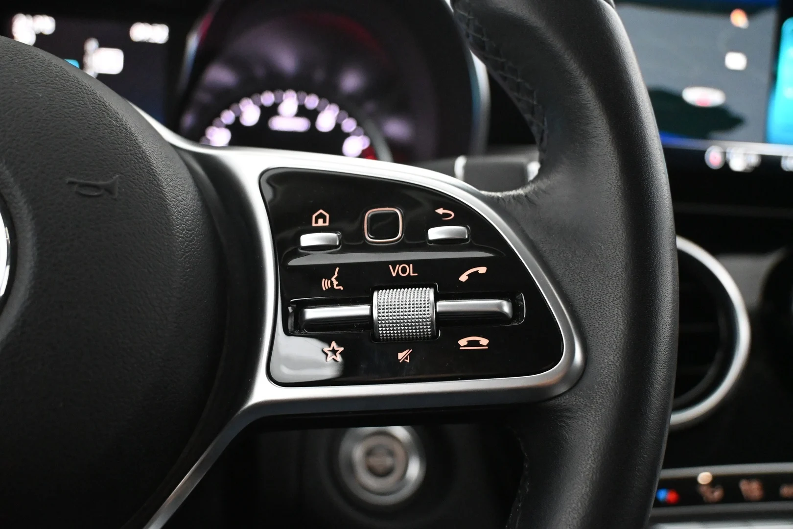 Car Image - 52RjWIoCMkhhw8OQV6A41y