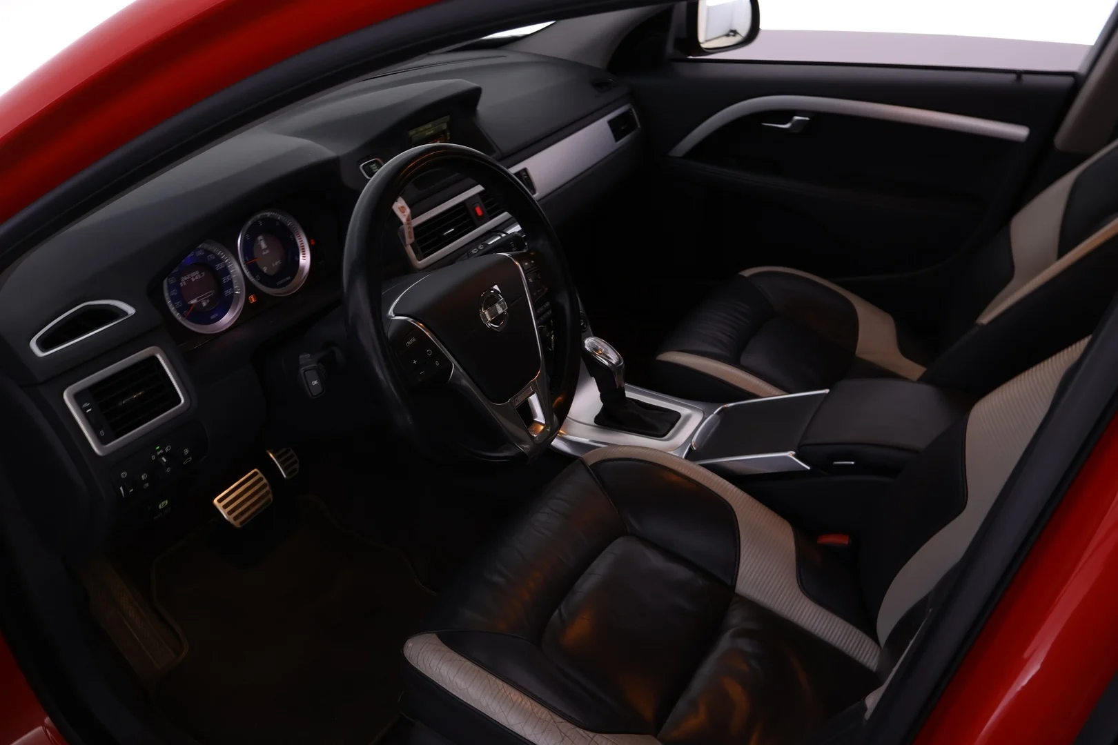Car Image - 1bjxw8zaoxcRrcLNHlkH81