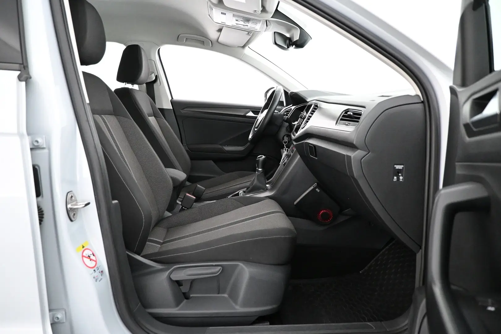 Car Image - 6bqaEdko1Juxq4OrAf8Zr1