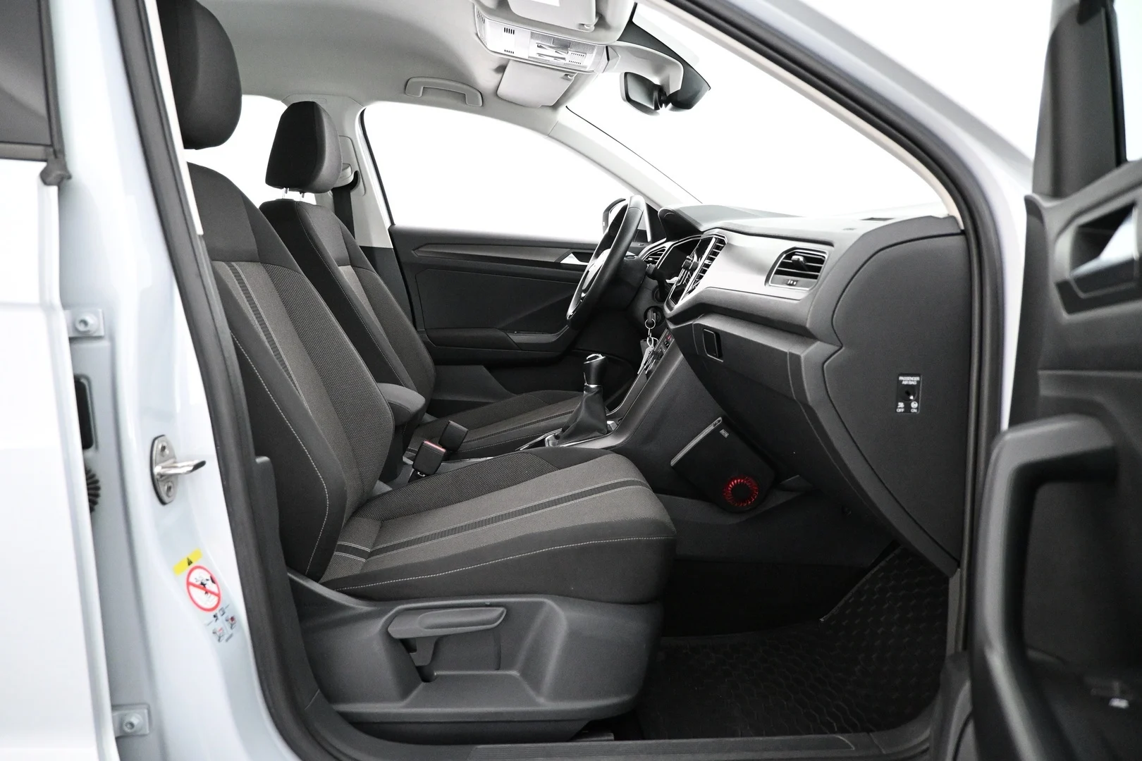 Car Image - 6bqaEdko1Juxq4OrAf8Zr1