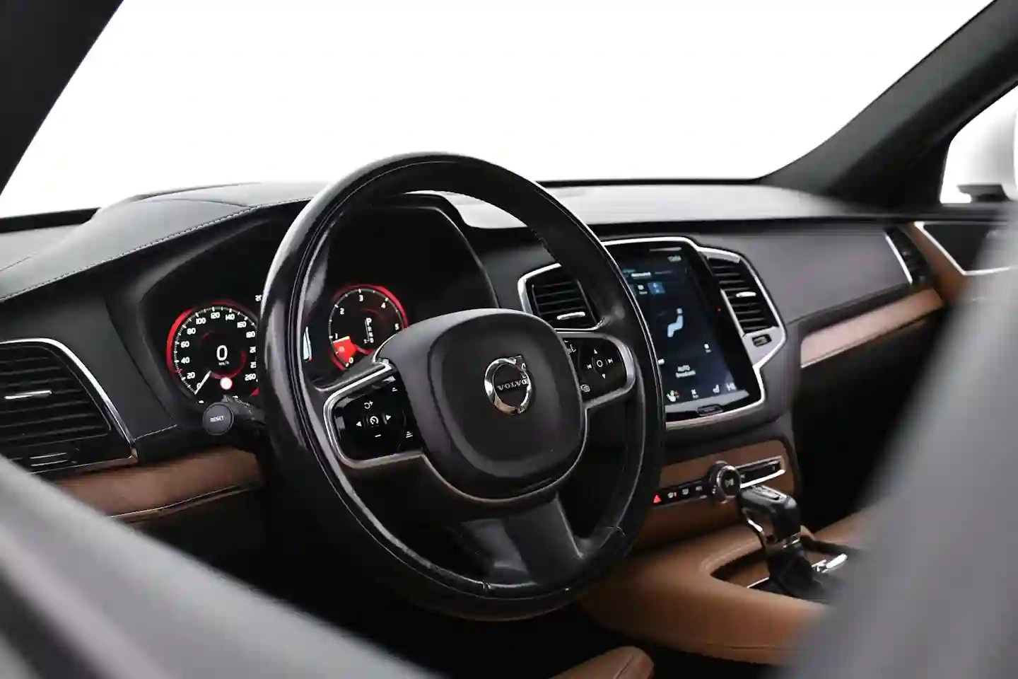 Car Image - 6WIDMzI64U3Fhi0rDoo4XV