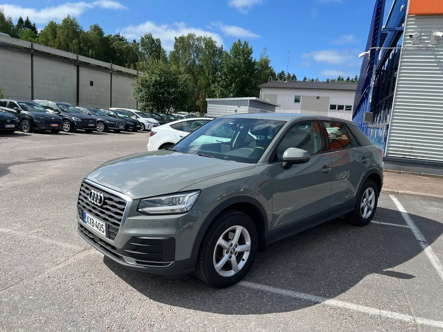 Car Image - 76ApKC0SgcQ5KjNfXh3Wbo