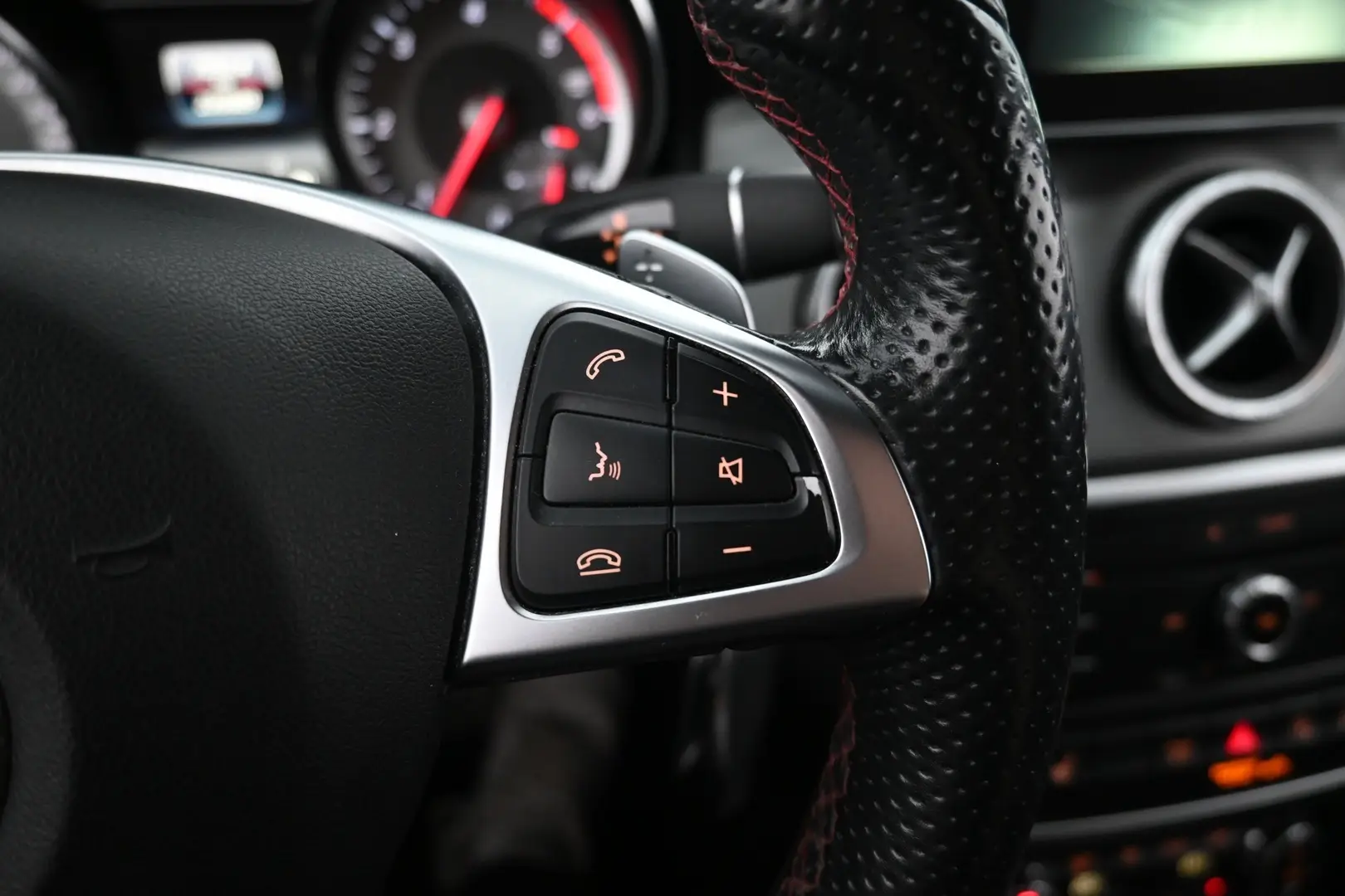 Car Image - 2jHqnkI7XKl7w4bWaqnGme