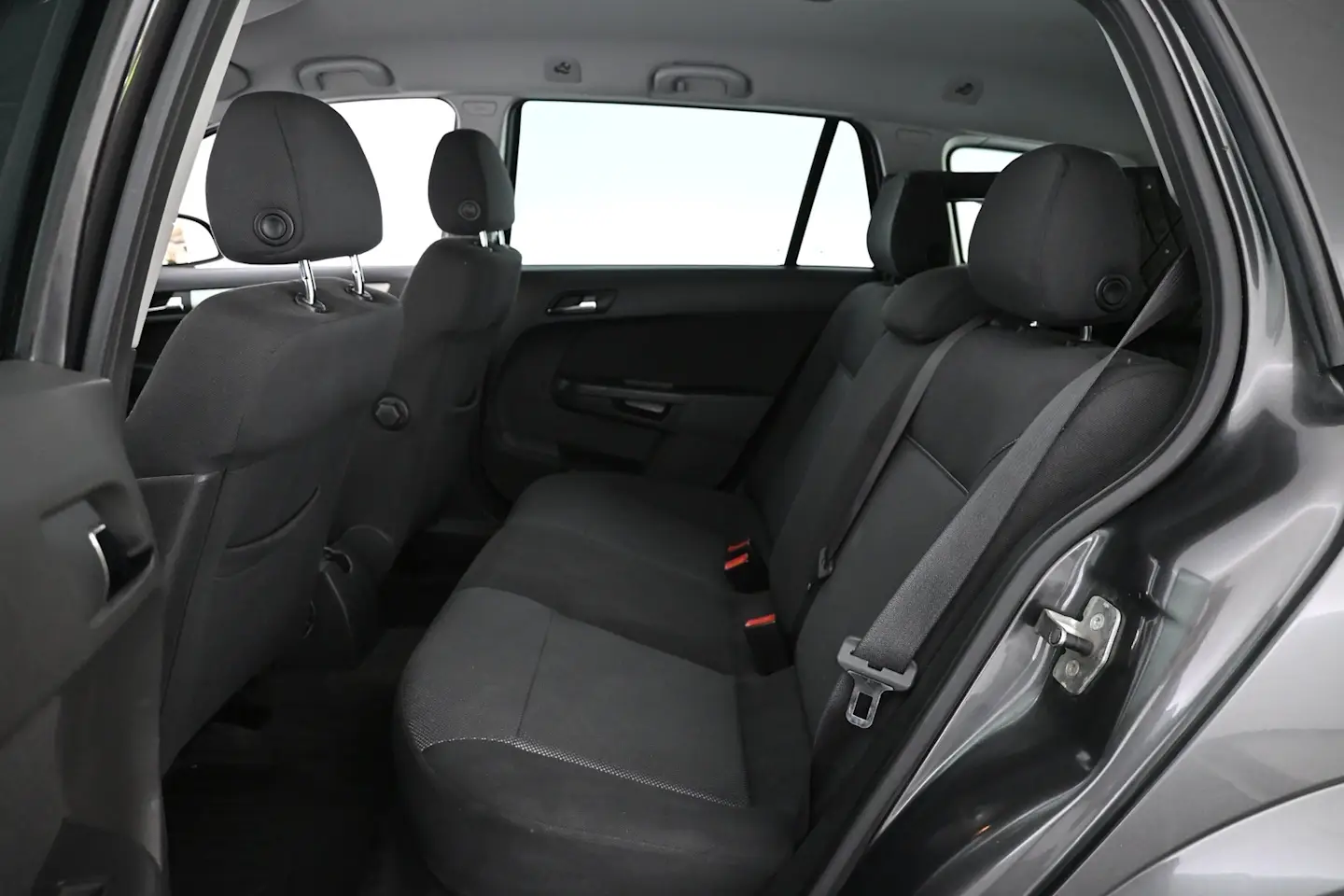 Car Image - 4DIHXRmKdXwT7VFAtHdJVA