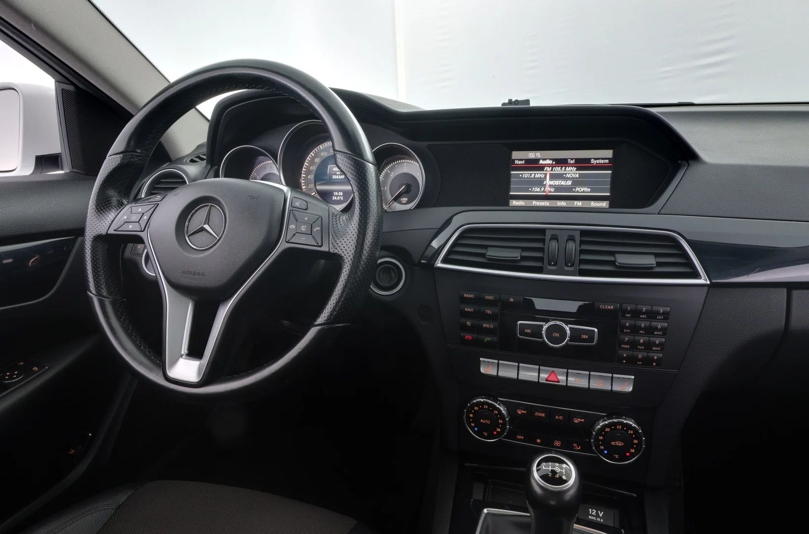 Car Image - oP04T9pJm3N47f6fYm6p2