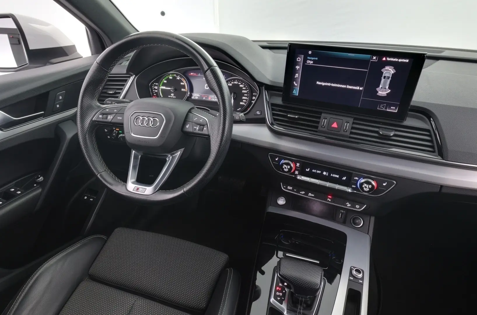 Car Image - 27QmQ9zfGBD6VHxK5mPBhl