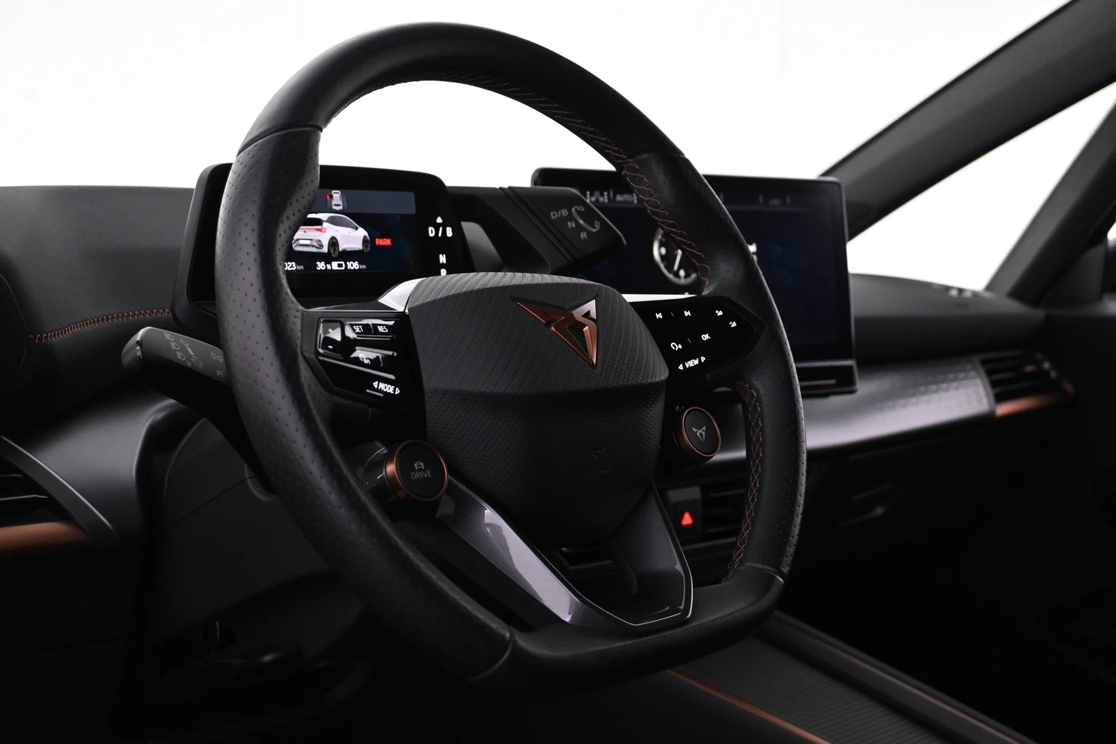 Car Image - 3jz9qf413ByM8iHuADJ7cK