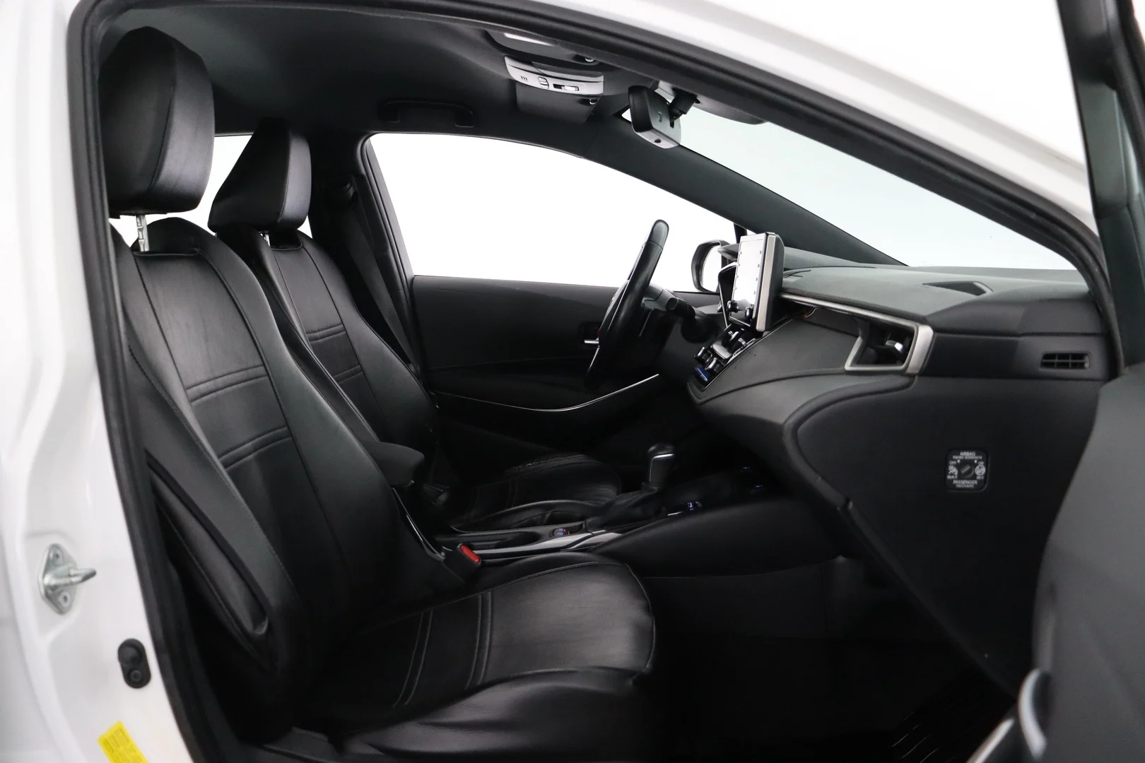 Car Image - 2ECDBITw5eiUL1WeSy1fL3