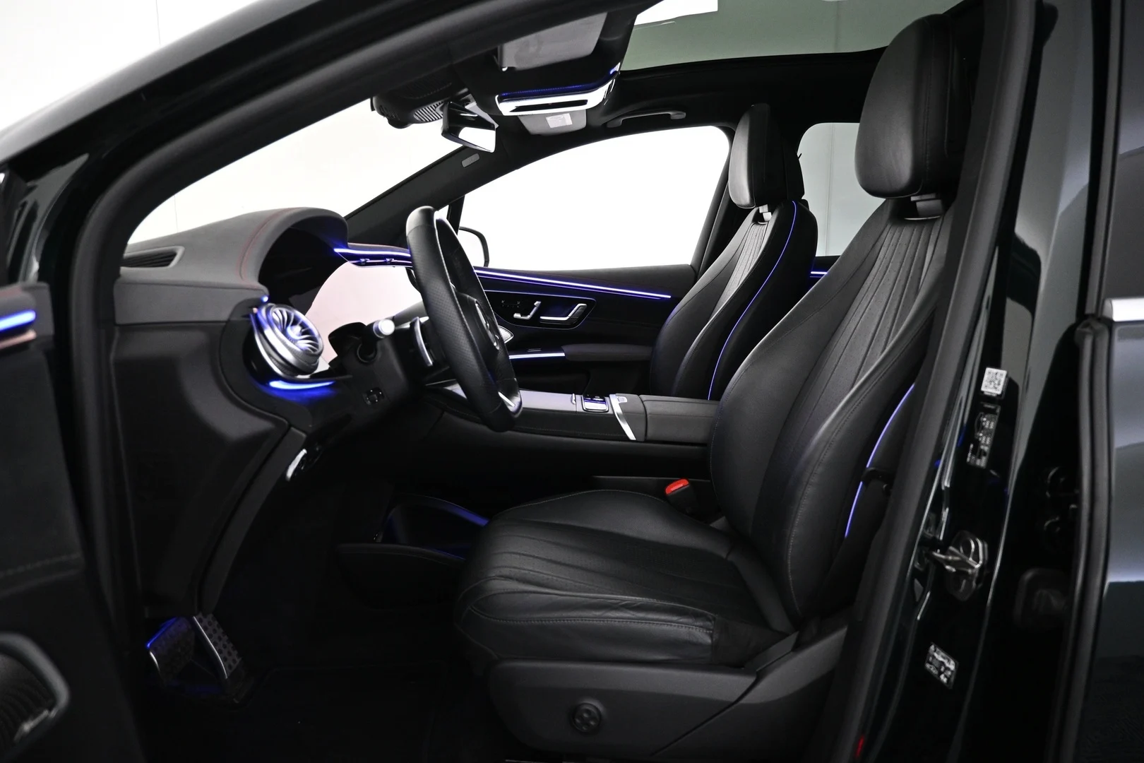 Car Image - 140ZII9XkbIkxbUb7sOgV6