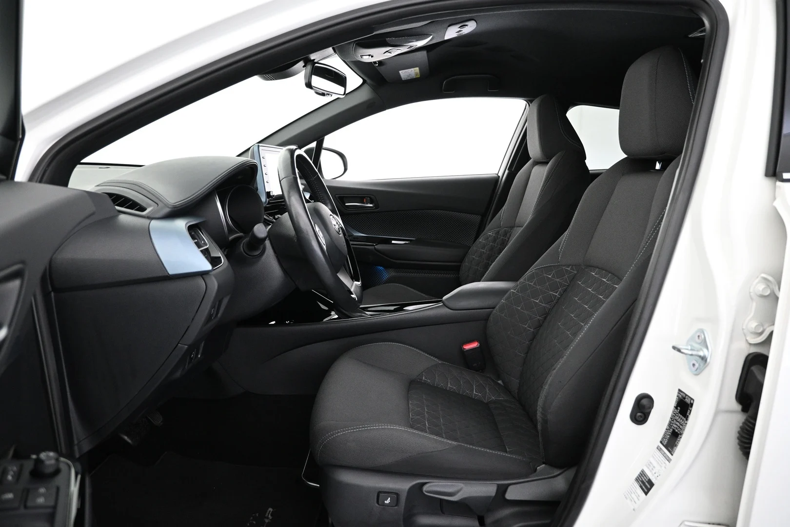 Car Image - 5mi2SYrt1E8dxJXNhV0iLN