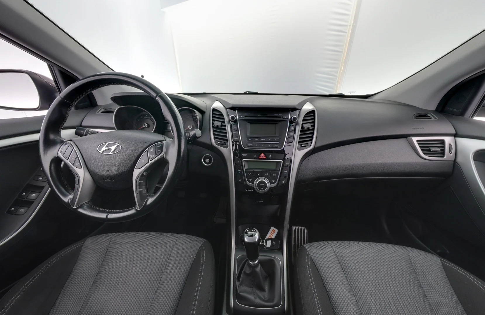 Car Image - 7smQrYWretsoIrdgWQ5tdA