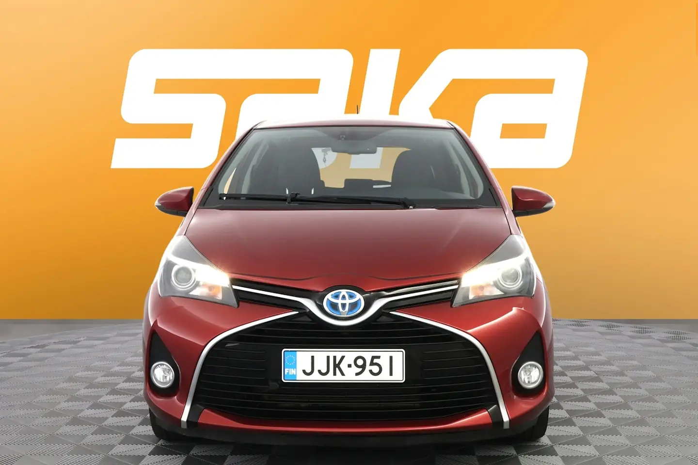 Car Image - 5hSmcreshy2YiwcCDxzW0U