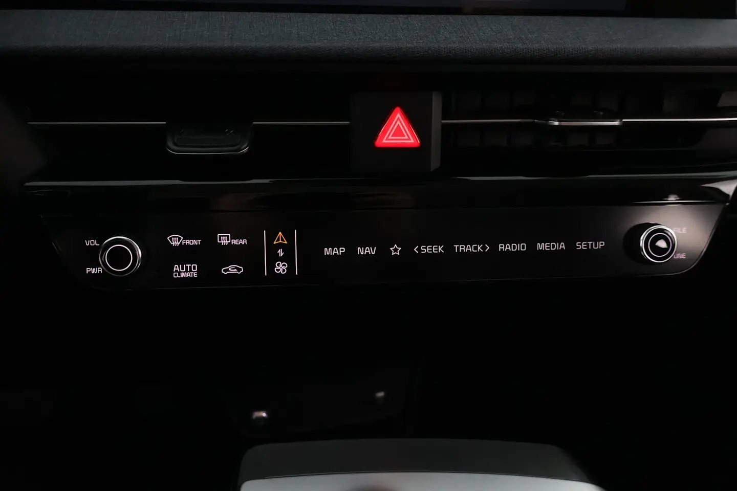 Car Image - 1oOWG2BpNyfSa6sK9XQMc1
