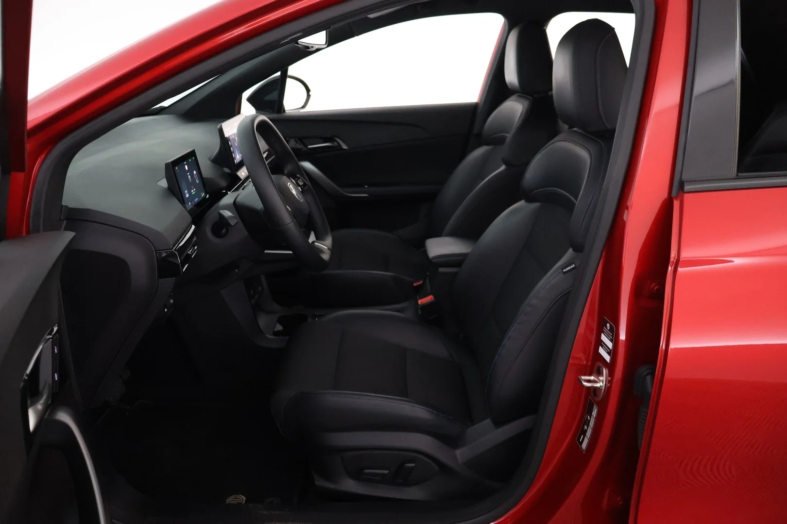 Car Image - 1hn11qx3w0L8dTnZoCpNYw