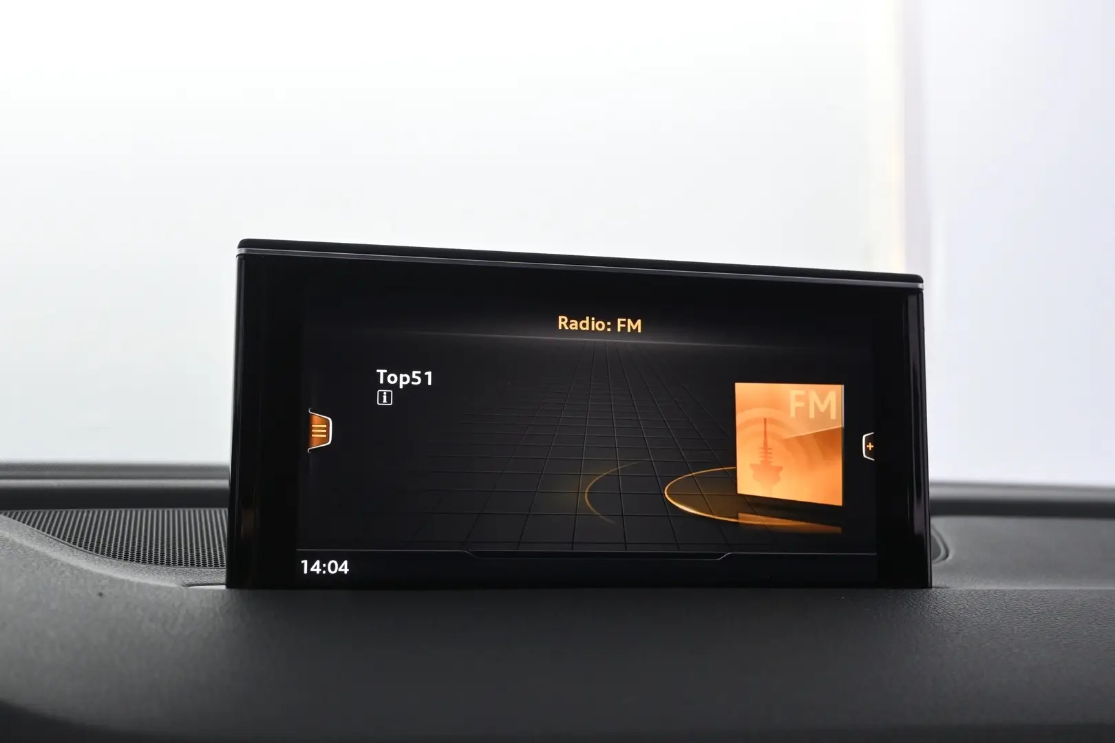 Car Image - 65Um2n2yoVvUtpGWHJYpfe