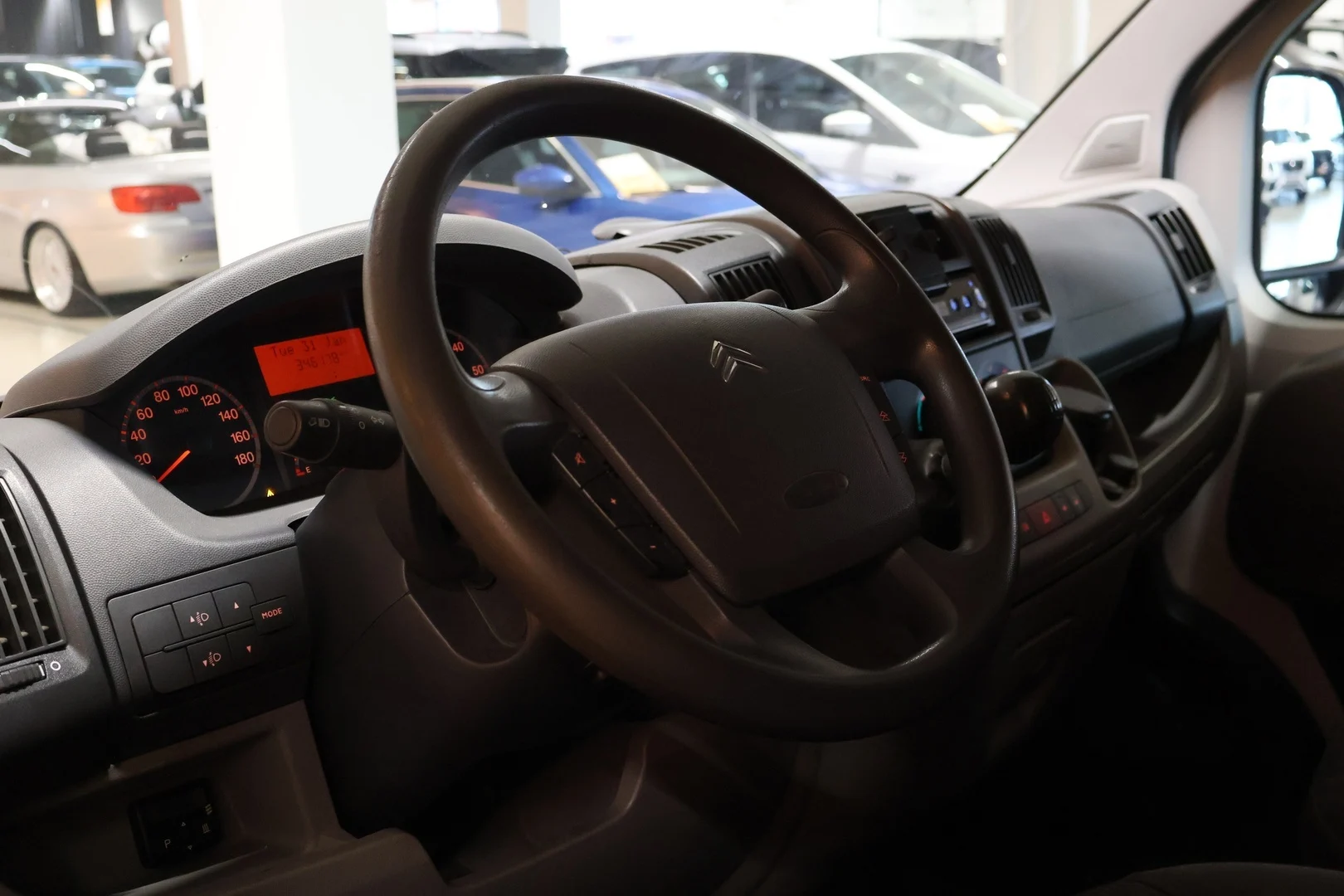 Car Image - 4HXEFafXDOtkP5JmjdZPyu