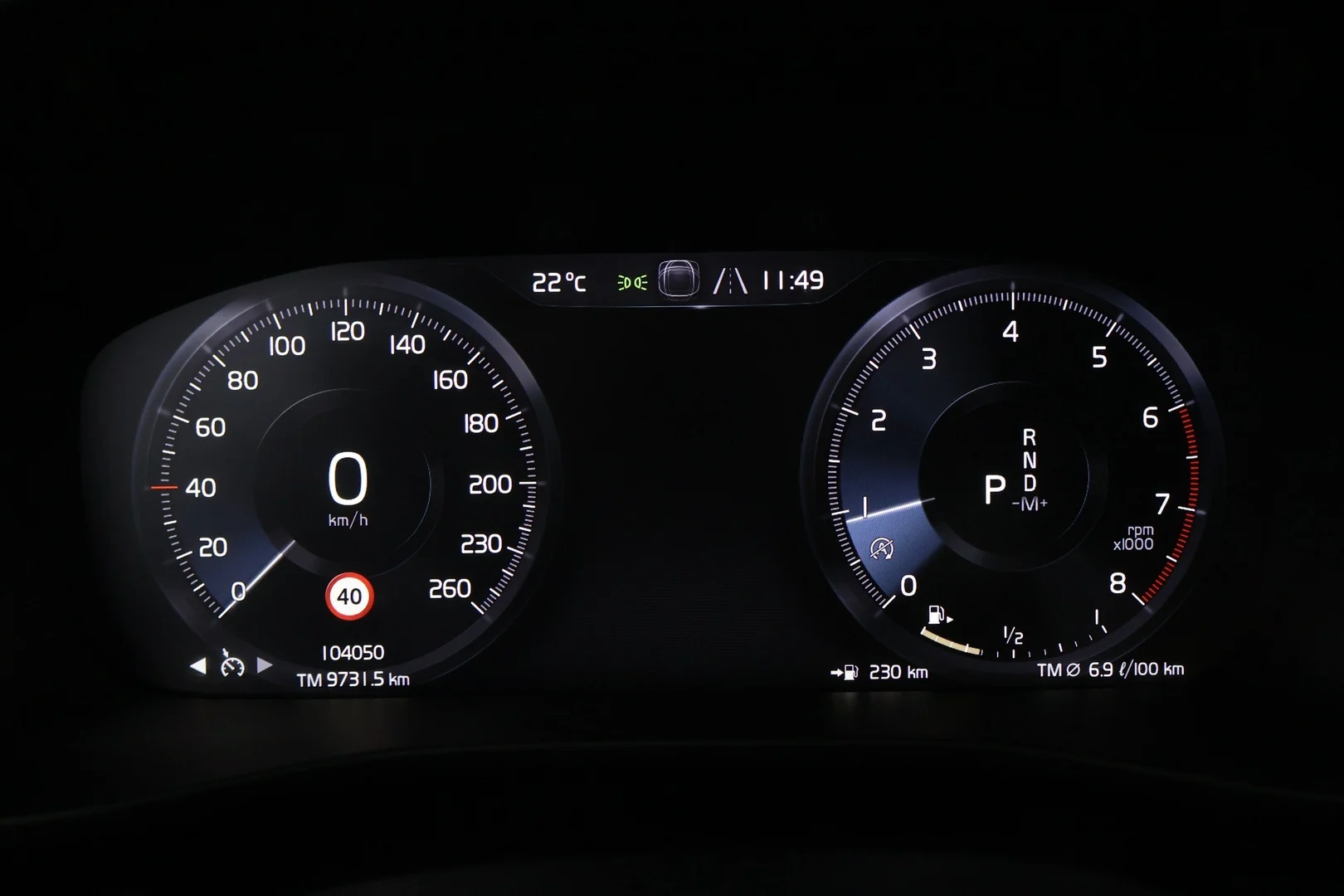 Car Image - 40dtQzLDzg7l5wRealjv08
