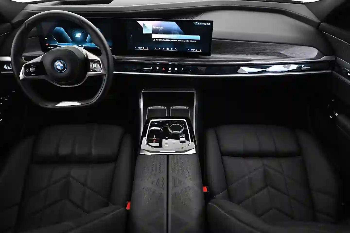 Car Image - 5az1c4F94aKq9M6FX9n1zt